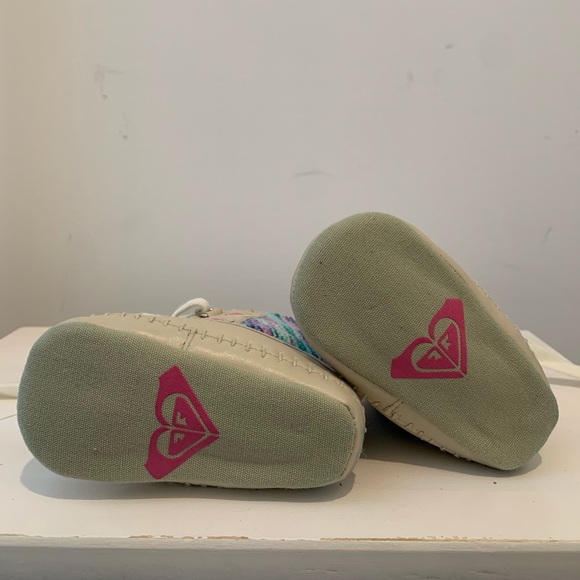 Roxy baby booties. Size 6-12 months - Picture 6 of 6